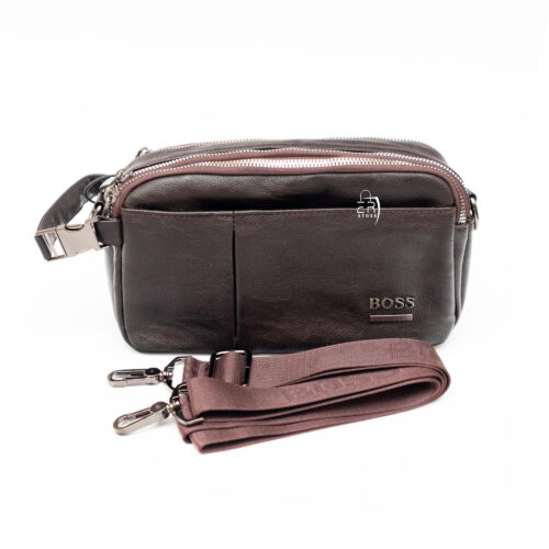 شنطة من هوجو بوس بلون بني