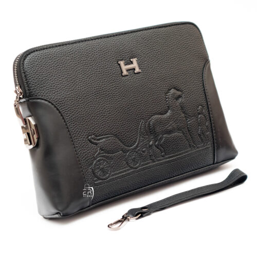 كلاتش من هيرمس للرجال بلون أسود